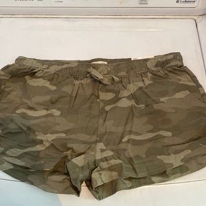 NWT women’s shorts